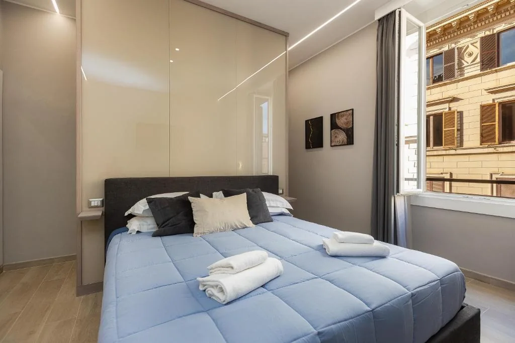 Camera Tripla Classic — IRON Luxury Rooms