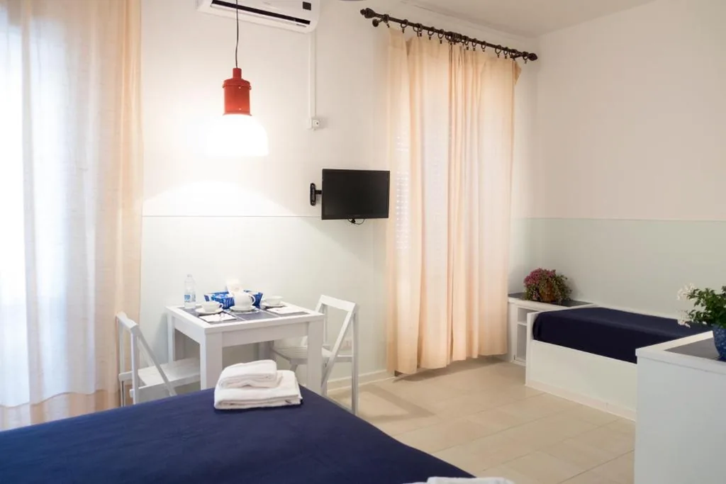 Camera Tripla Classic — Residenza Punta Stendardo