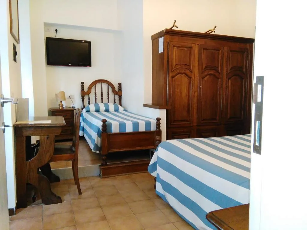 Camera Tripla Classic — Ristorante Hotel Mira