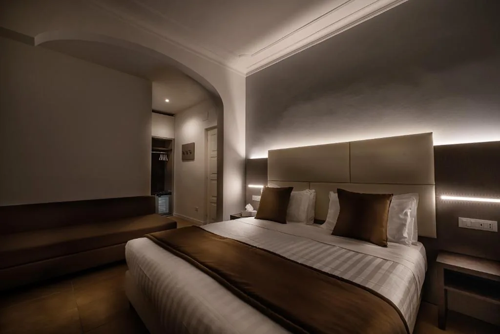 Camera Tripla Classic — Trinità Grand Suite