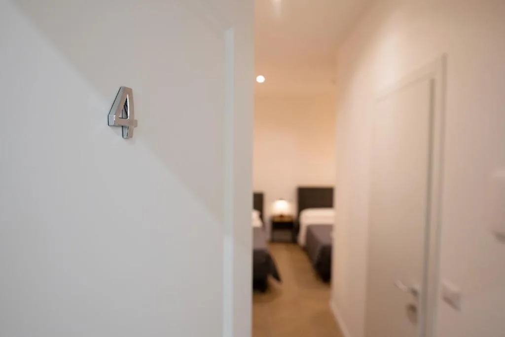 Tripla Classic Room — Vatican 23 Museum Suites