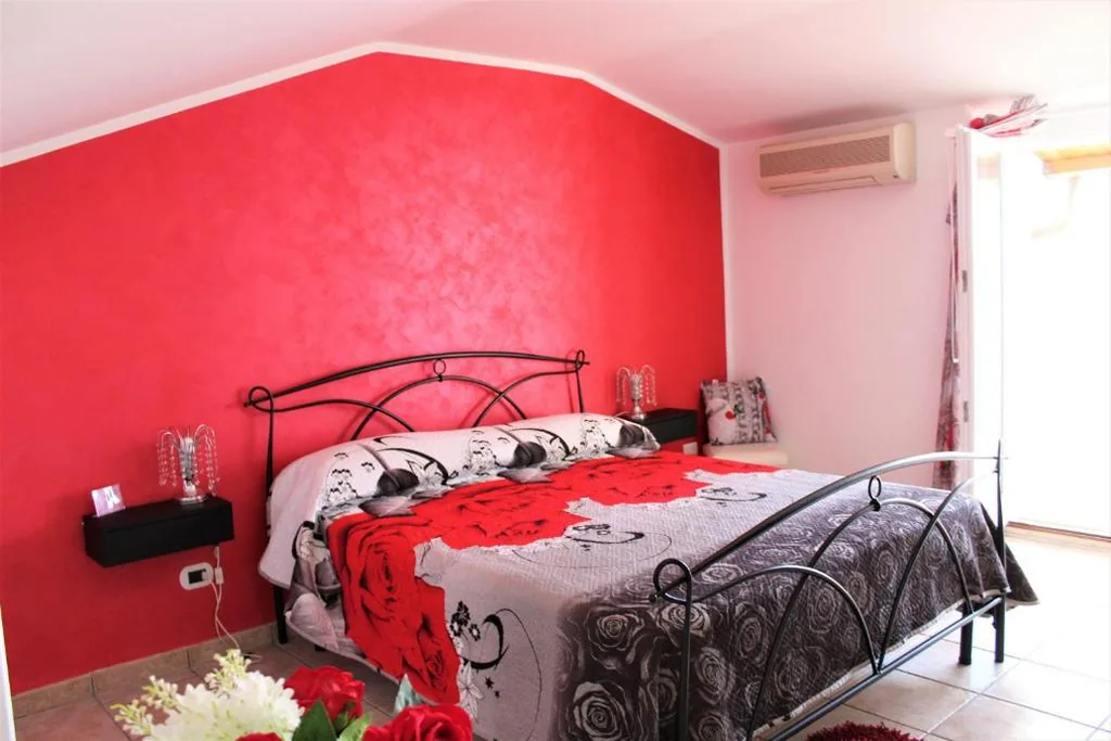Comfort Triple Room with Shower — Emotions