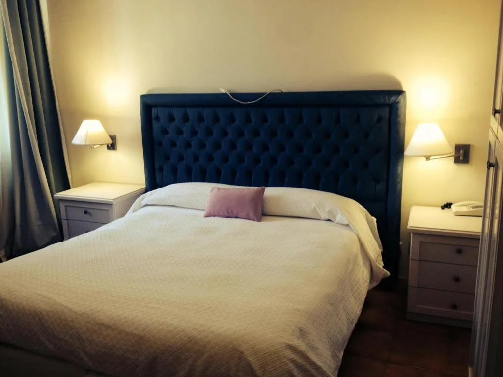 Camera Tripla Comfort con Doccia — Hotel Miramare