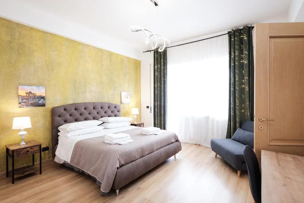 Camera Tripla Comfort con Doccia — Il Pontefice Luxury