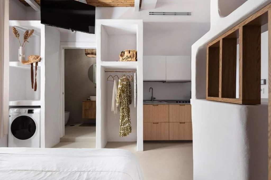 Comfort Triple Room — EOS Gaeta