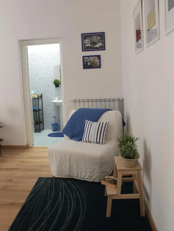 Camera Tripla Comfort — Home 103