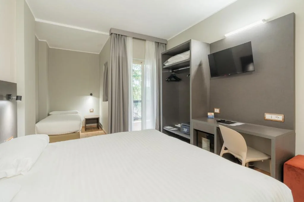 Camera Tripla Comfort — Hotel Pineta Palace