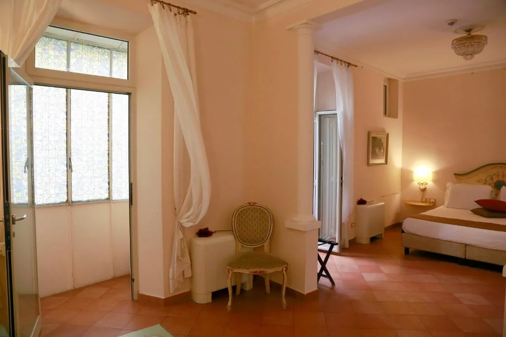 Camera Tripla Comfort — Residenza Gens Julia