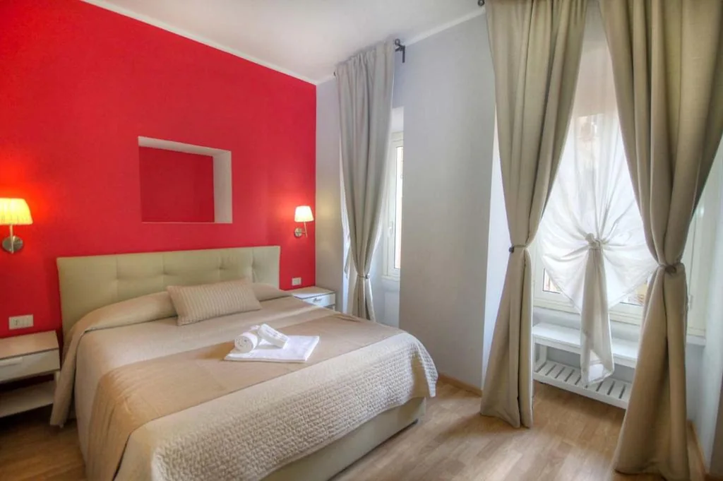 Camera Tripla Comfort — Sweet Home Faleria
