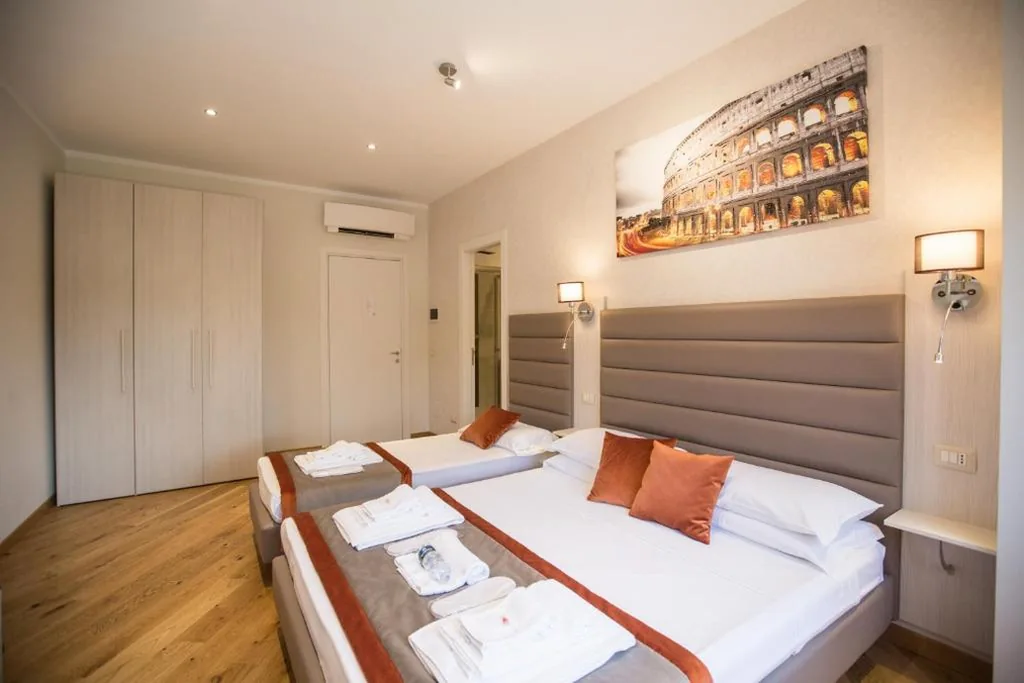 Comfort Triple Room — Vatican City Relais