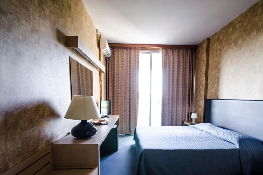 Triple Room with Beach Access — Grand Hotel Helios
