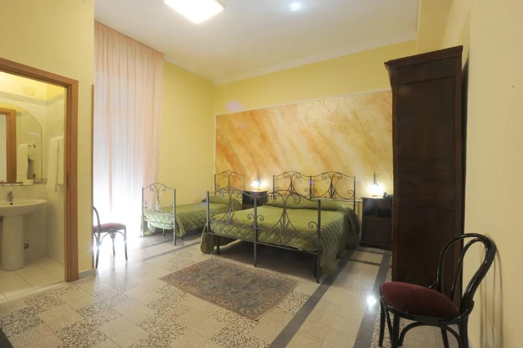 Camera Tripla con Bagno — Albergo Bellavista