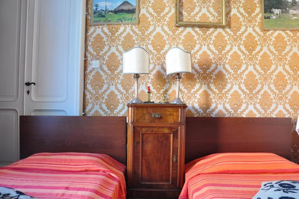 Triple Room with Shared Bathroom — Il Ciottolo
