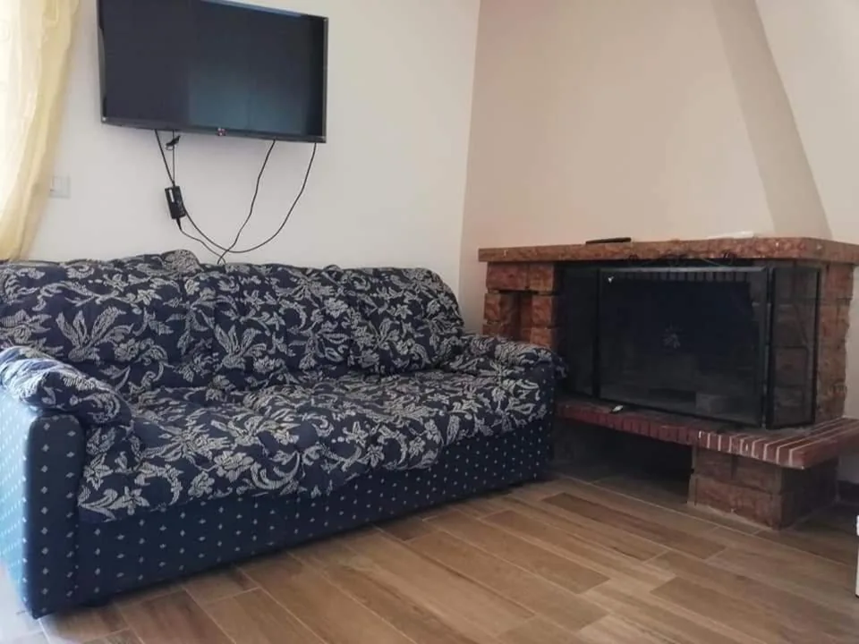 Camera Tripla con Bagno Privato — A Casa d’Antonella
