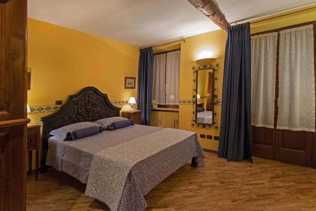 Camera Tripla con Bagno Privato — B&B Contrada dei Giardini