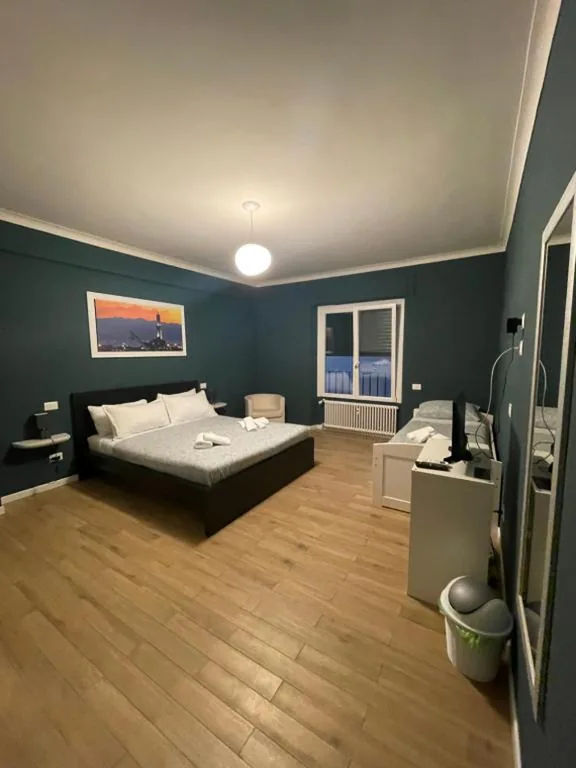 Camera Tripla con Bagno Privato — B&B Fossatello affittacamere