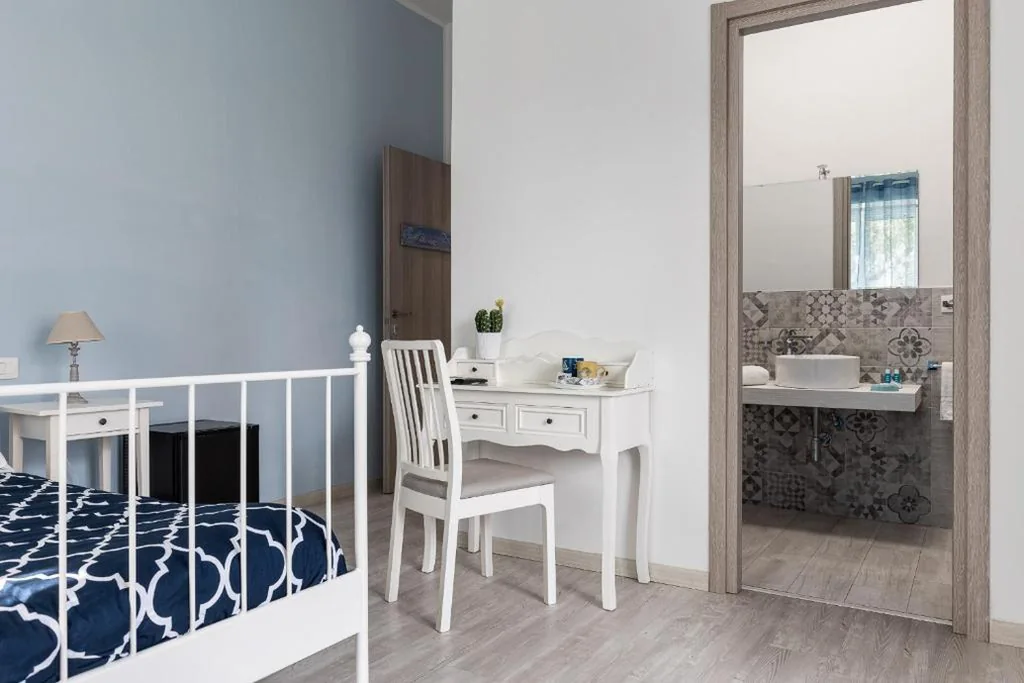 Camera Tripla con Bagno Privato — B&B Sapore di Mare Serapo