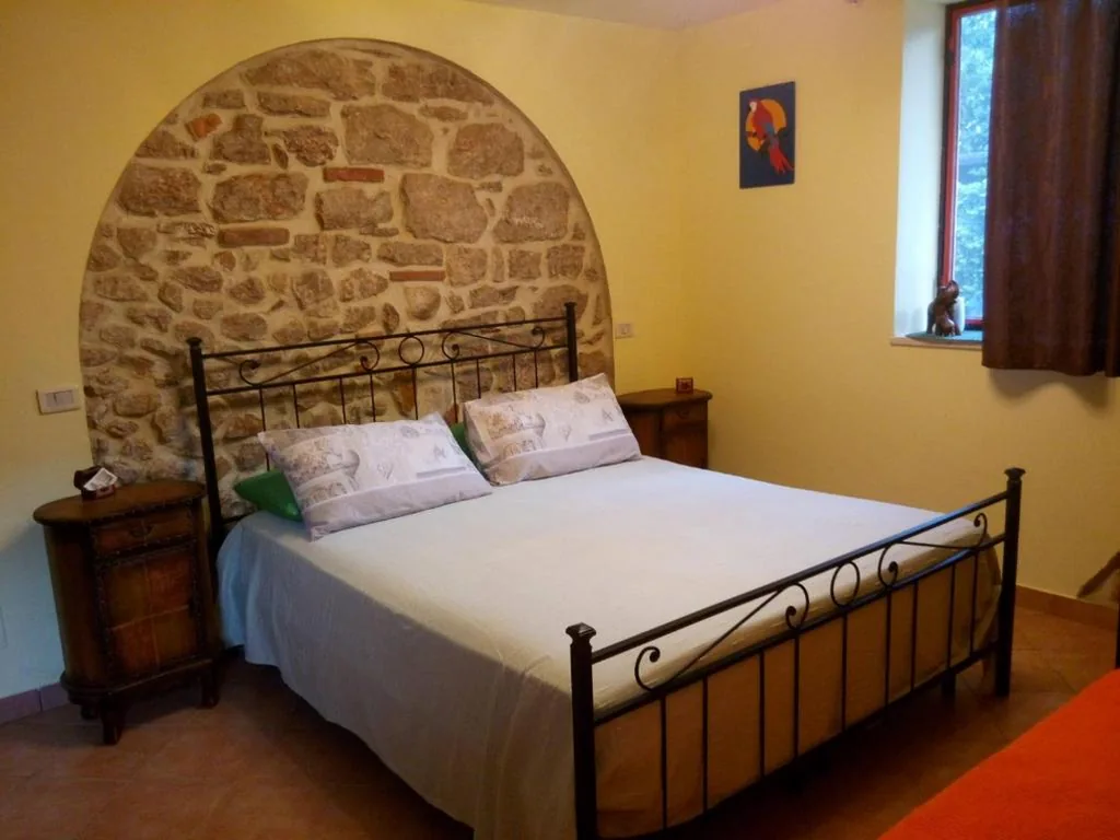 Triple Room with Private Bathroom — Bed and Breakfast della Regina…