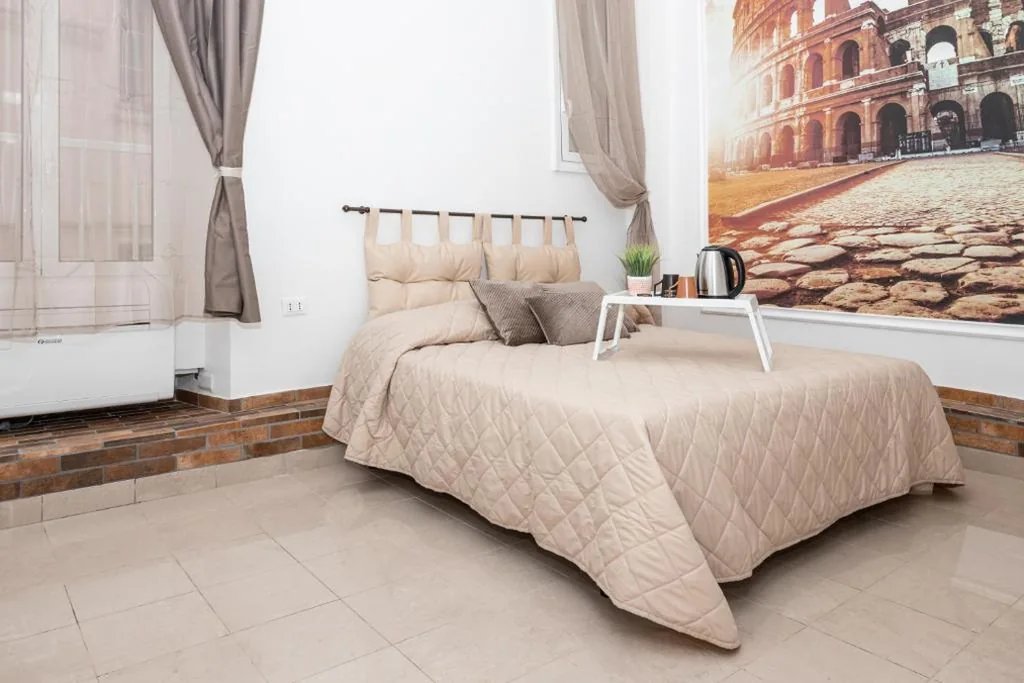 Triple Room with Private Bathroom — Emperooms Guest House