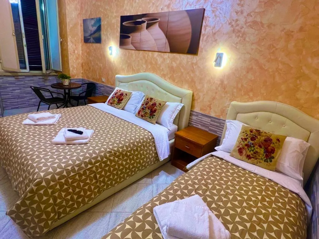 Triple Room with External Private Bathroom — Relax On 2 – Guesthouse