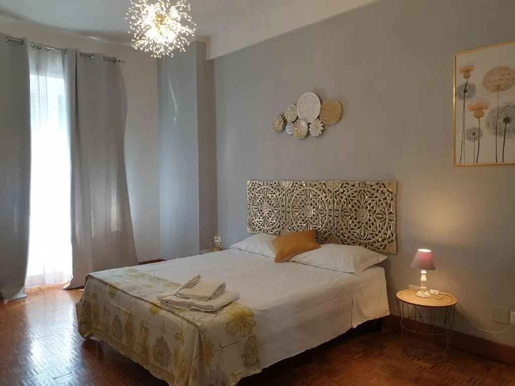 Triple Room with Private Bathroom — Holiday Max