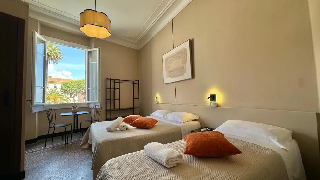 Camera Tripla con Bagno Privato — Hotel Fernanda