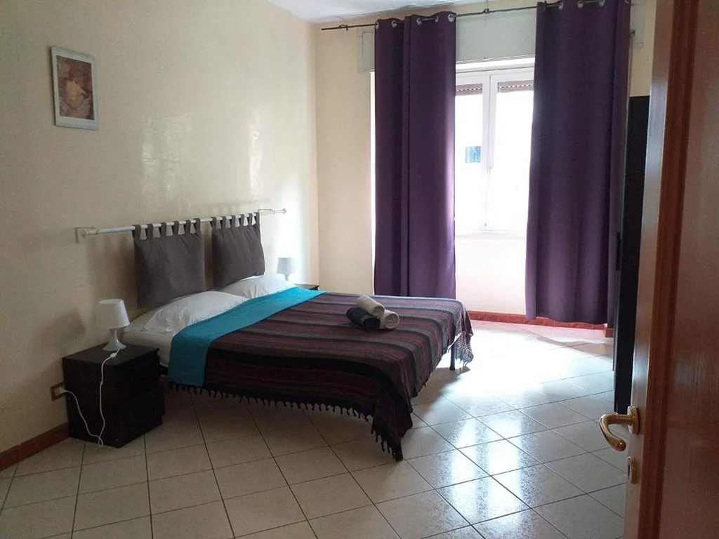 Camera Tripla con Bagno Privato — La famiglia