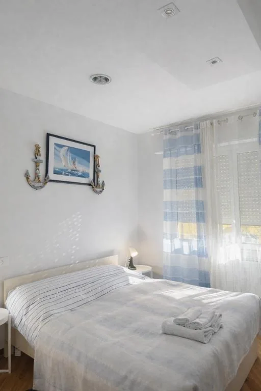 Triple Room with Private Bathroom — Le VELE