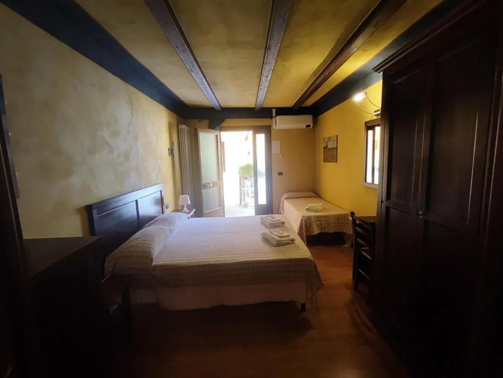 Triple Room with Private Bathroom — Maison Manu
