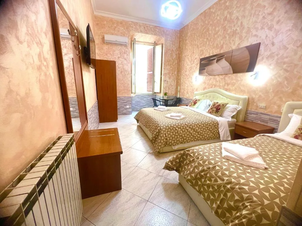Triple Room with Private Bathroom — Relax On 2 – Guesthouse
