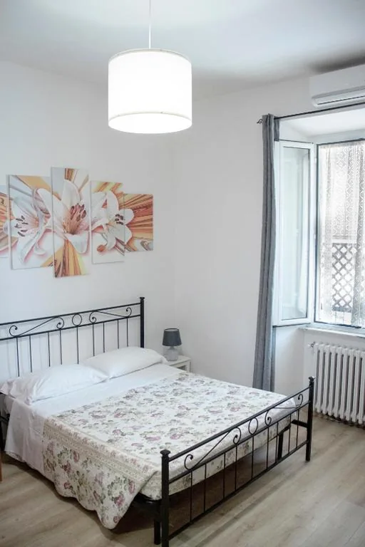 Triple Room with Private Bathroom — Villa Susanna