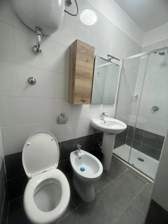 Triple Room with Bathroom — Roma Palace