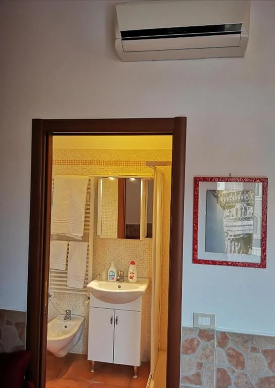 Camera Tripla con Bagno — Vecchia Roma Resort