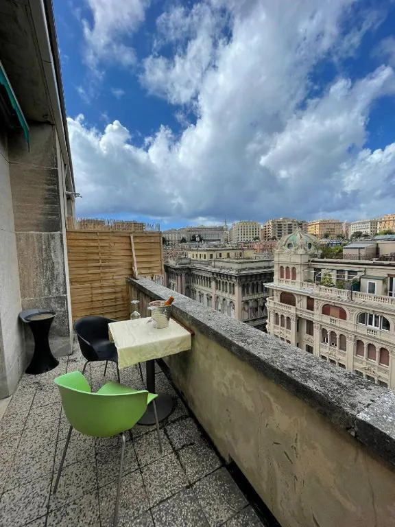 Camera Tripla con Balcone — CIAO GENOVA Rooms GuestHouse