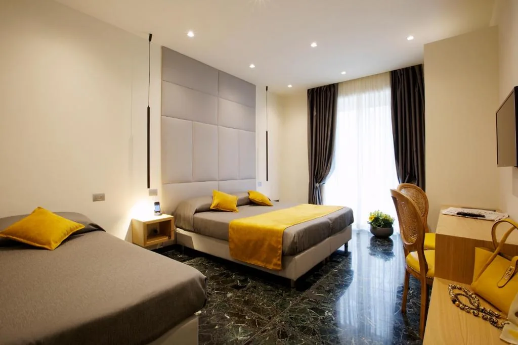 Camera Tripla con Balcone — Hotel Garden
