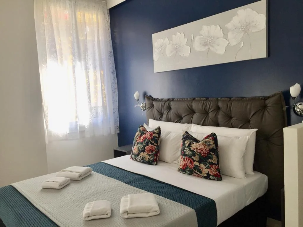 Triple Room with Balcony — Sunset rooms