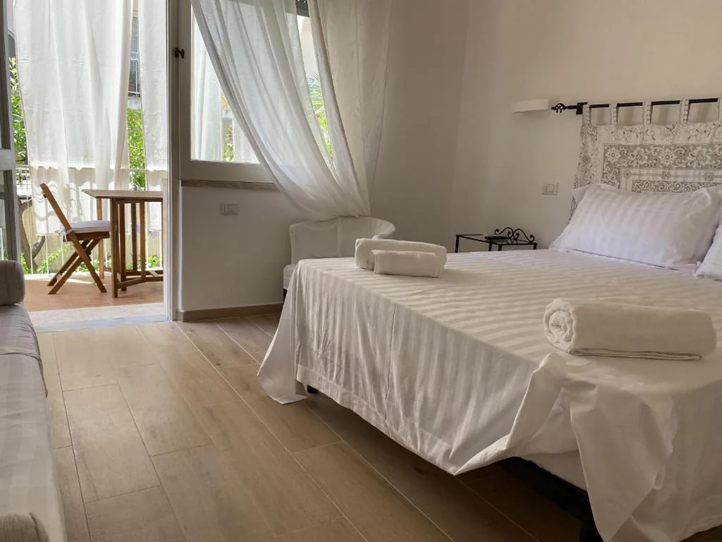 Triple Room with Terrace — Sogno Mediterraneo