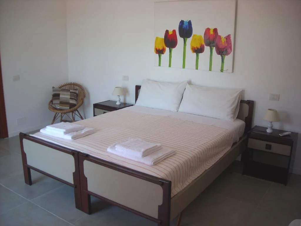 Triple Room with Terrace — Villa Lina B&B