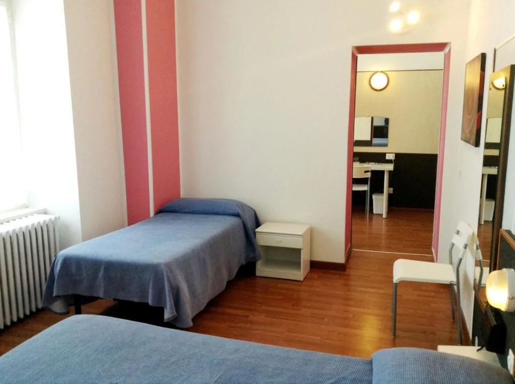 Triple Room with Lake View — Hotel Eden