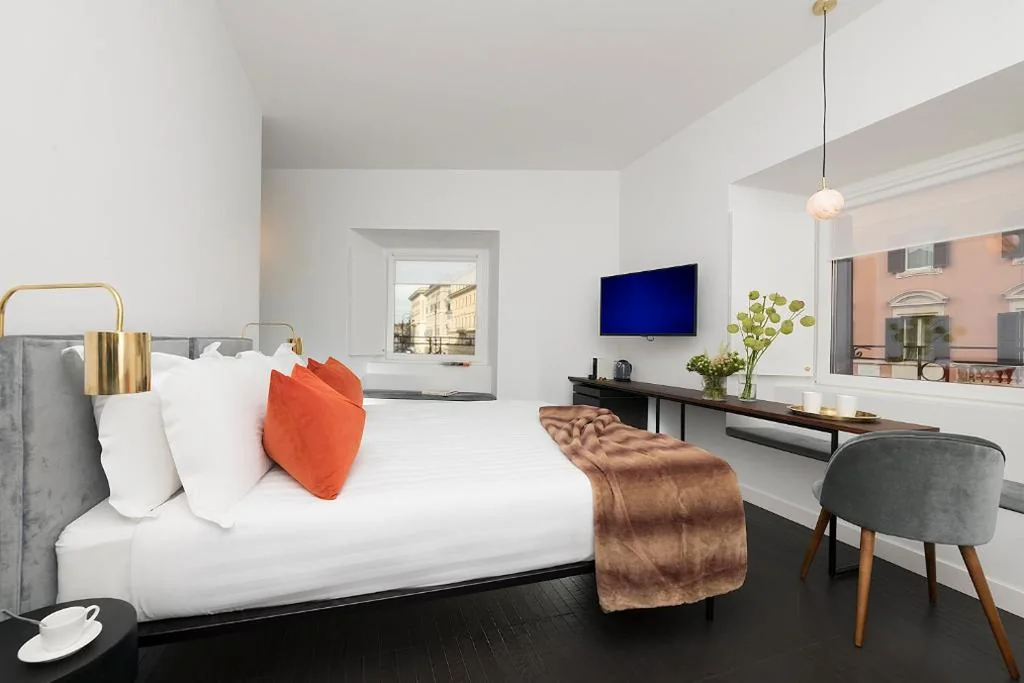 Triple Room with View — Maison Ottavia