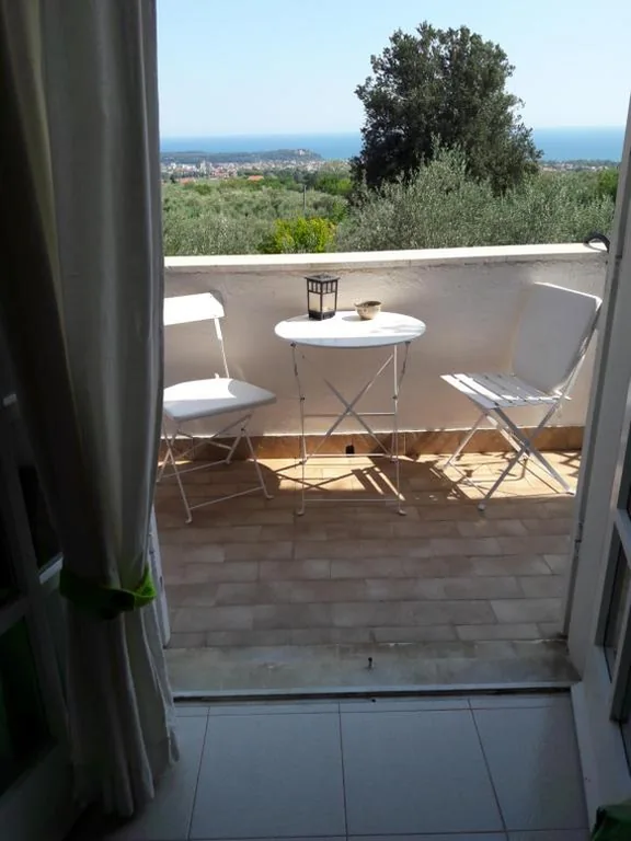 Triple Room with Sea View — B&B Villa Ada