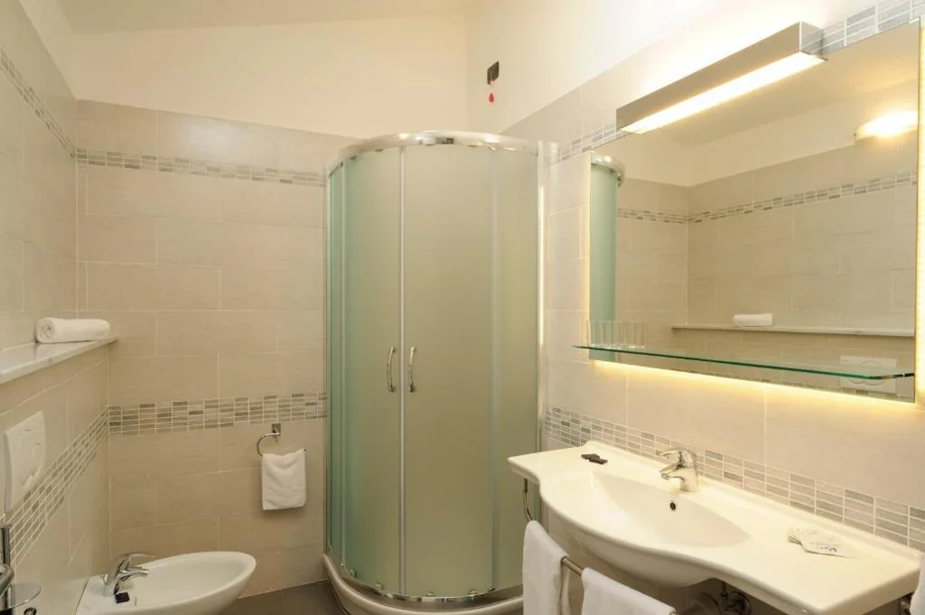 Camera Tripla con Vista Mare — Hotel Danio Lungomare