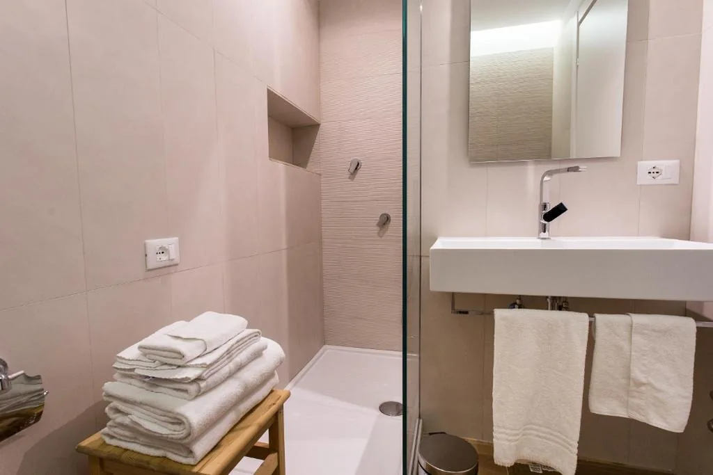 Camera Tripla Deluxe con Terrazza — B&B Maria Rosaria