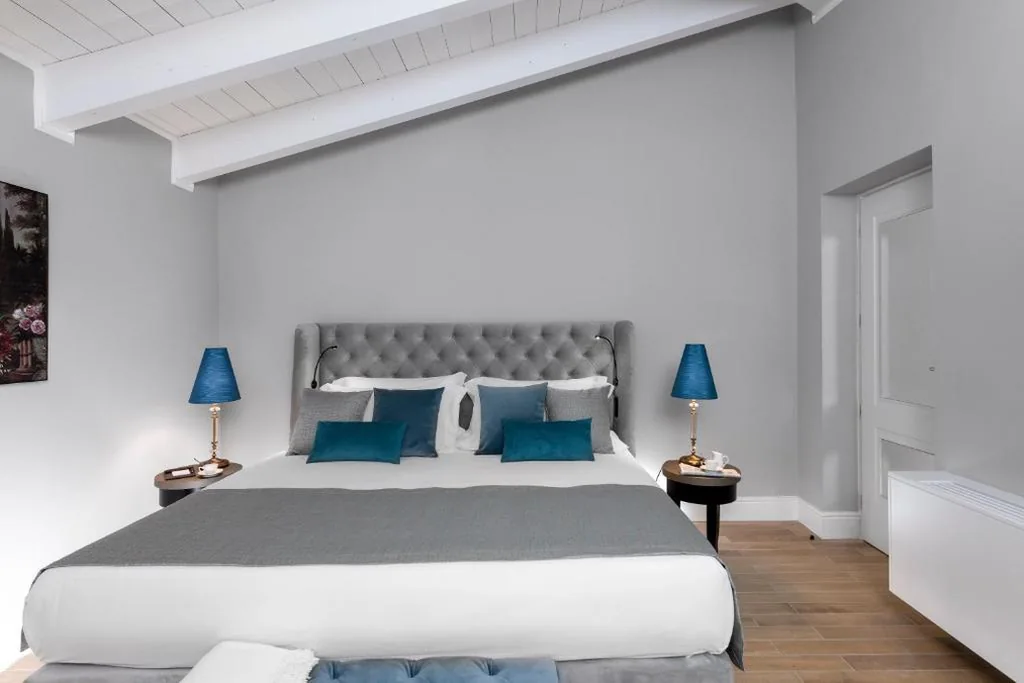 Camera Tripla Deluxe — Hotel La Ville Rome