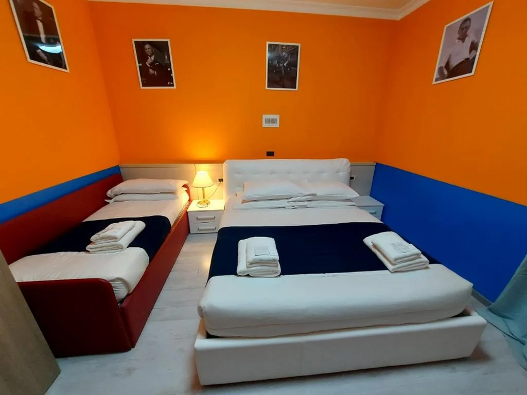Camera Tripla Deluxe — Hotel Positano