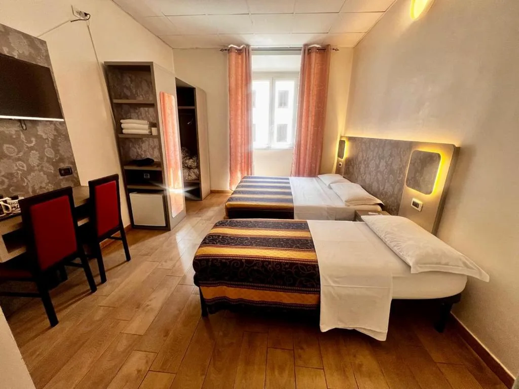 Deluxe Triple Room — Hotel principe