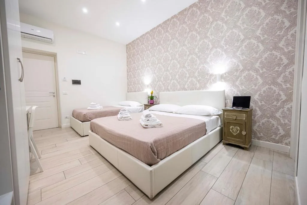 Deluxe Triple Room — Mary Vatican Guest House