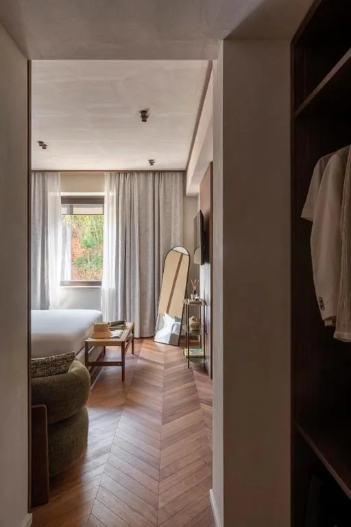 Camera Tripla Deluxe — NAMAN HOTELLERIE – Roma