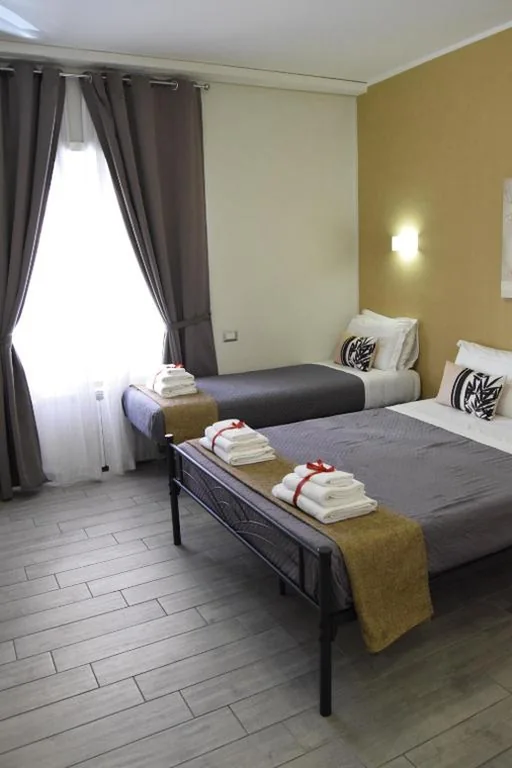 Deluxe Triple Room — Vatican Giulia