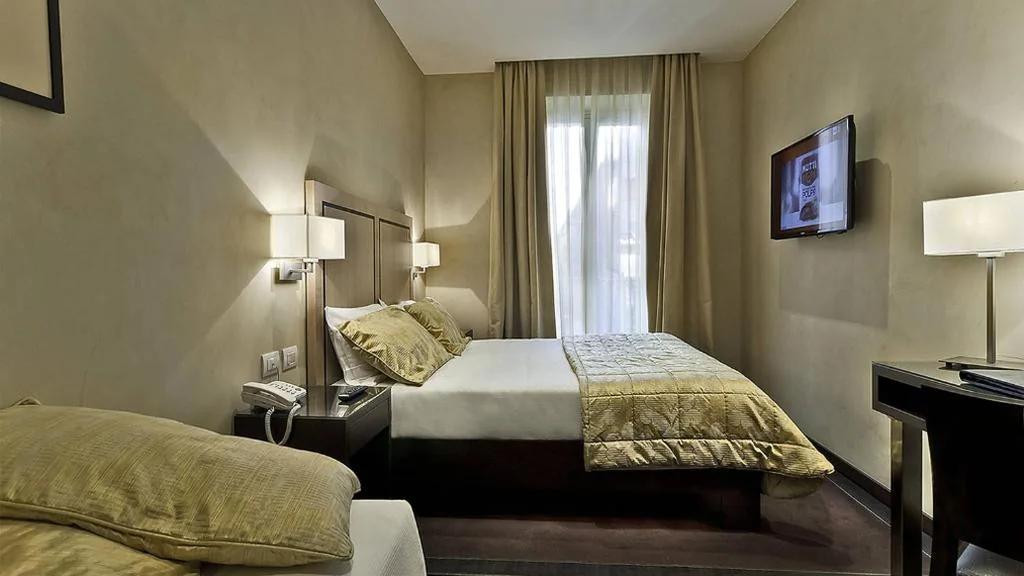 Triple Room - Annex — Intown Luxury House
